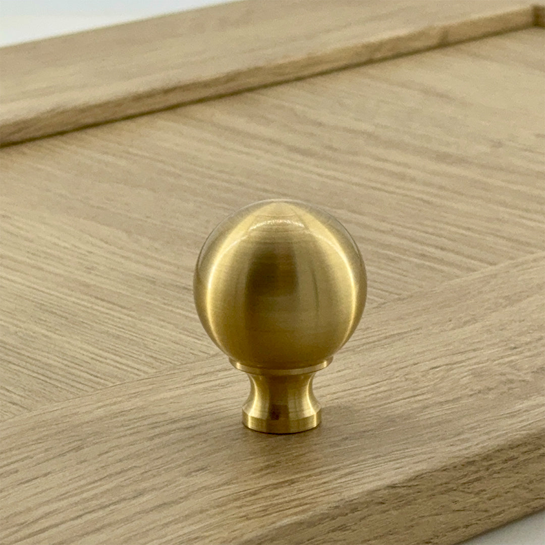 Addington Ball Knob