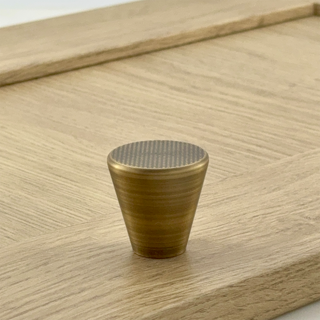 Bonnington Taper Knob