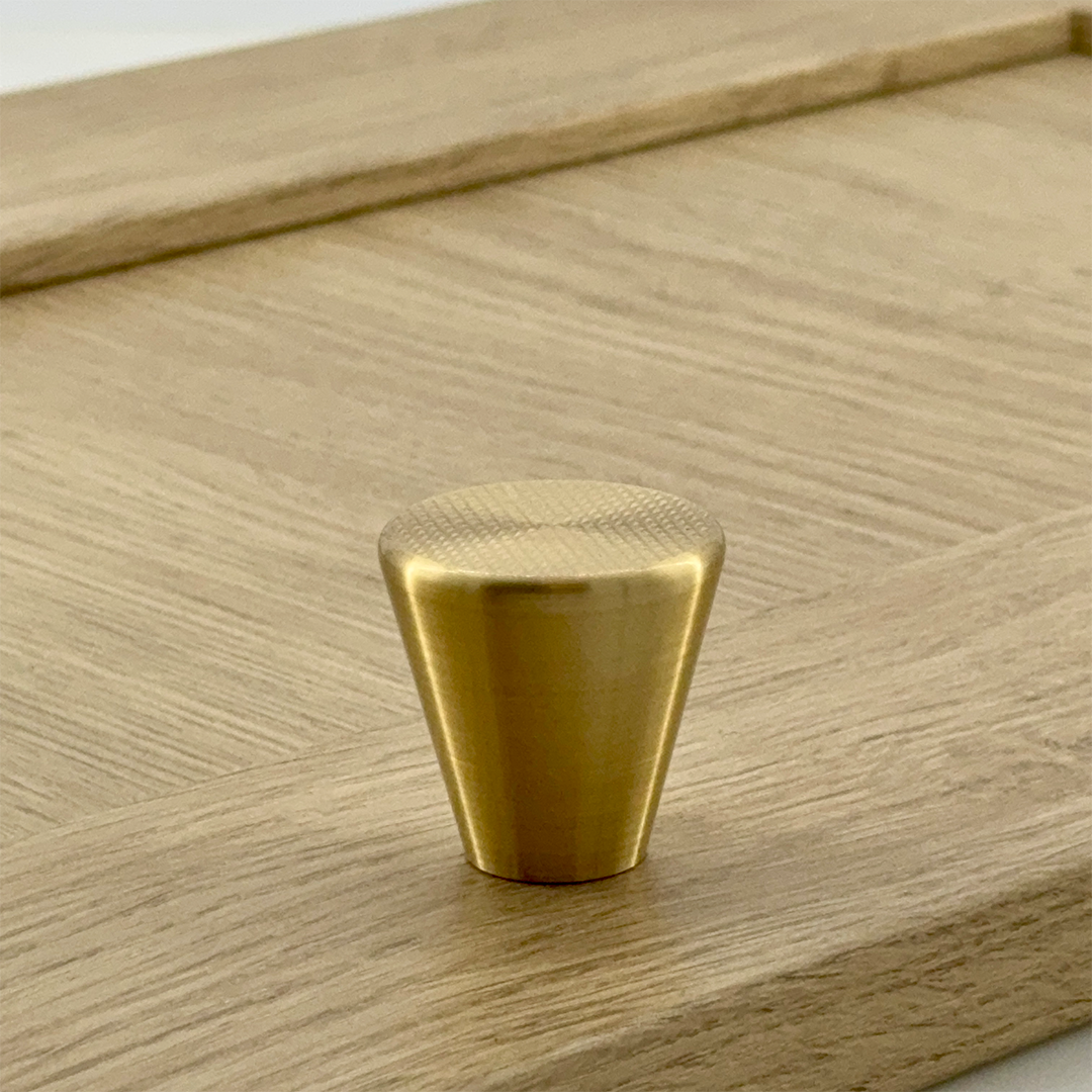 Bonnington Taper Knob