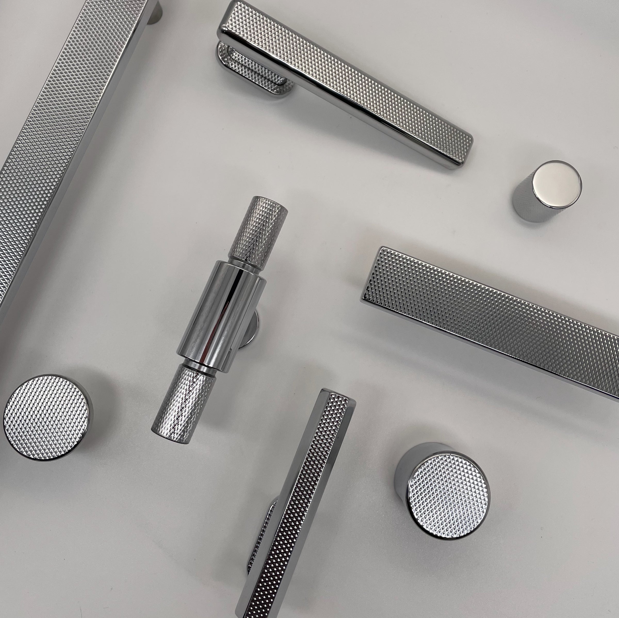 luxury flat knurl polished chrome hardware for kitchen cabinetry 