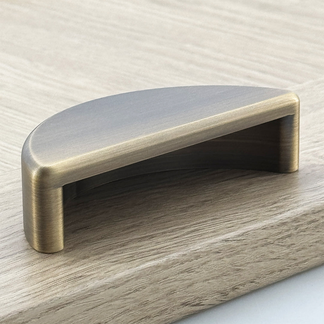 Eastcott Closed Cup Handle