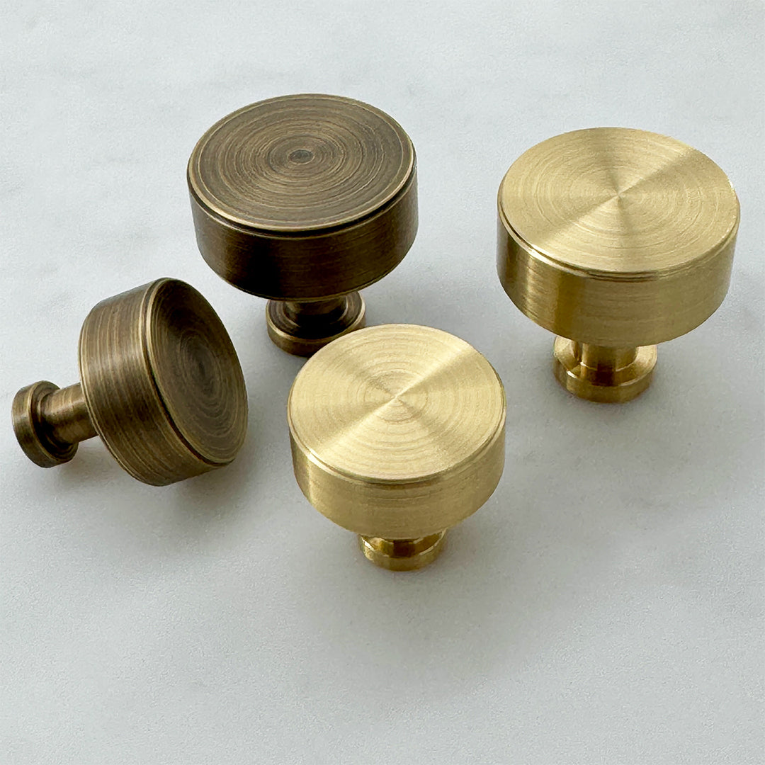 Eastcott Pull Knob