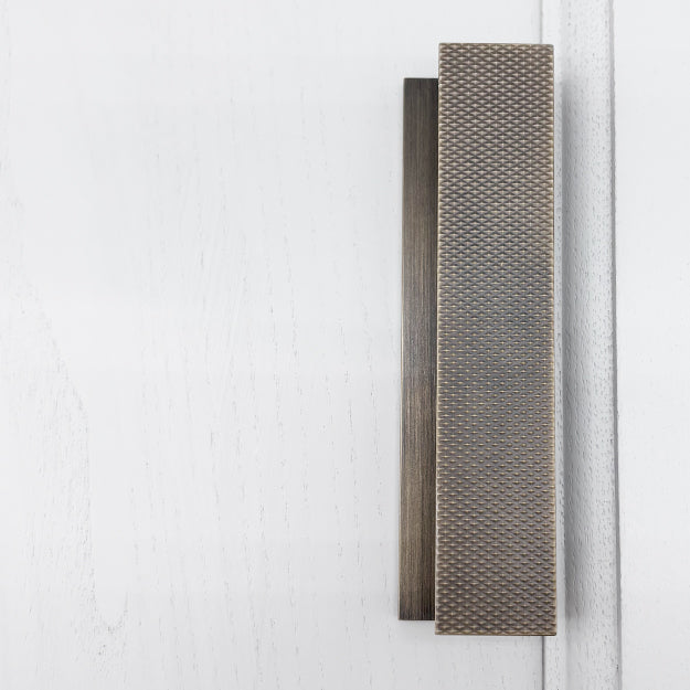 Brookland Handle | Knurled