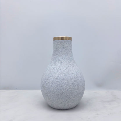 Bulb vase