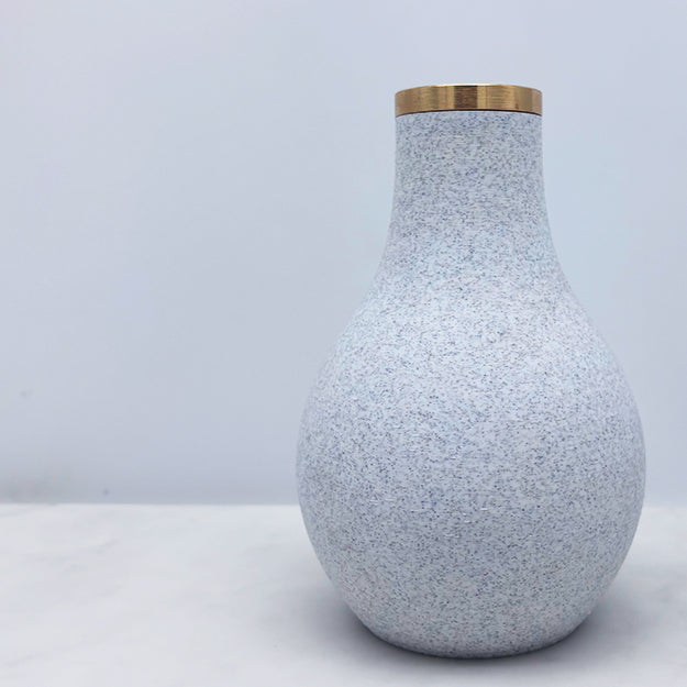 Bulb vase