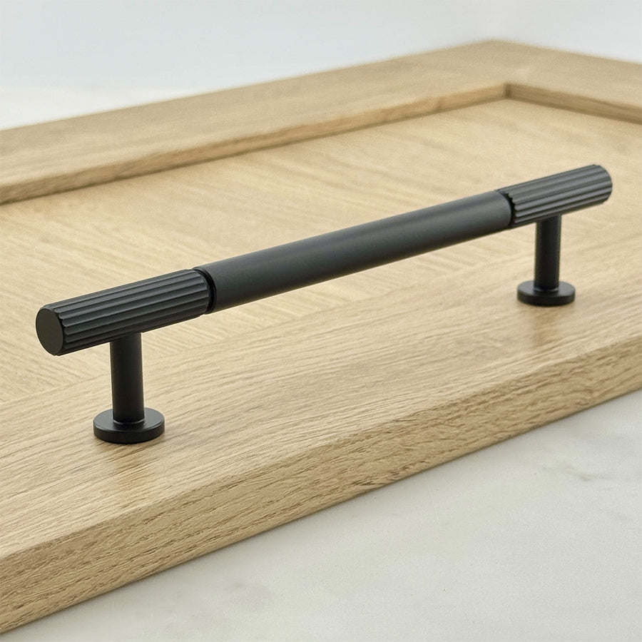 Callington Pull Bar