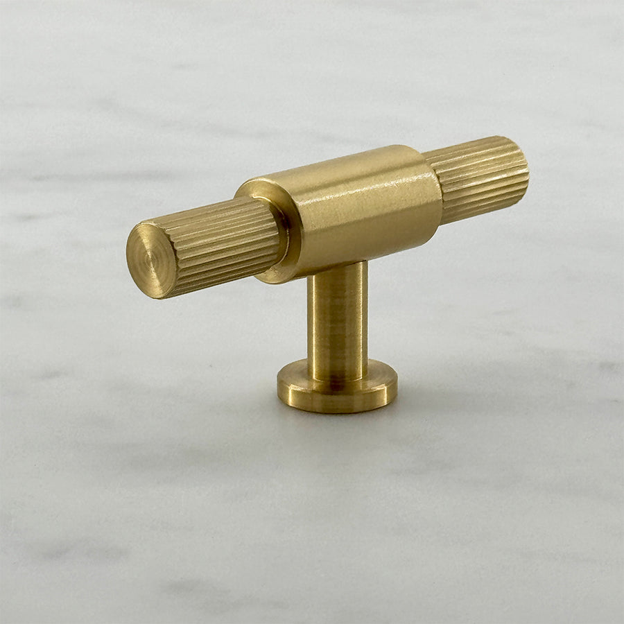 Callington Double T-Bar — solid brass T-bar pull handle, hand-finished in Tonbridge, Kent. Shown in Satin Brass.