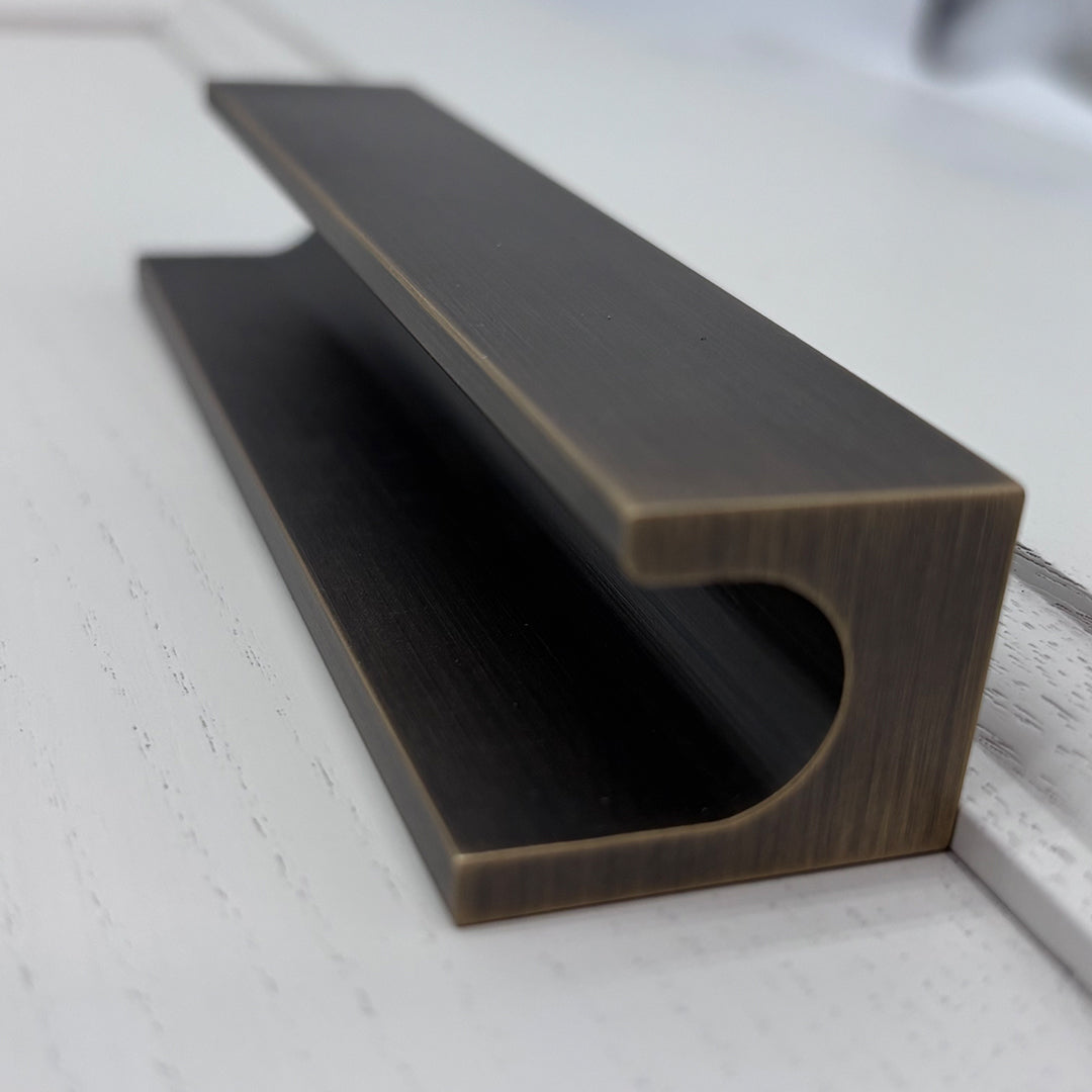 Brookland Handle | Plain