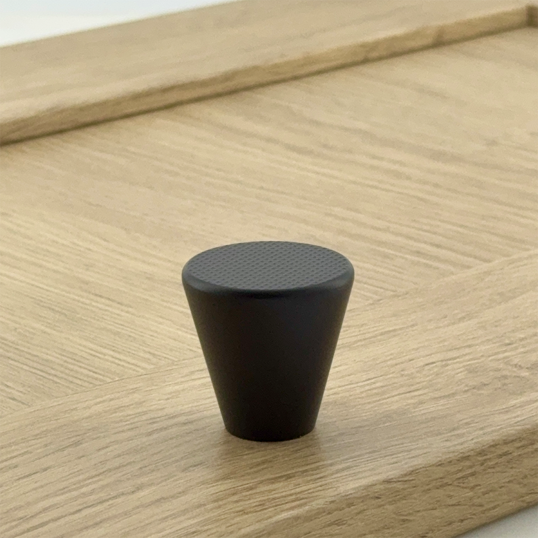 Bonnington Taper Knob