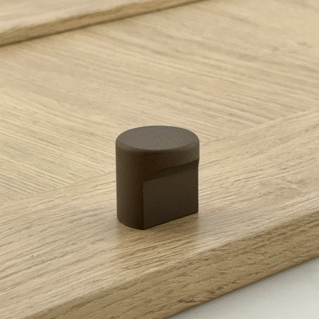 Bonnington Single Finger Pull Knob